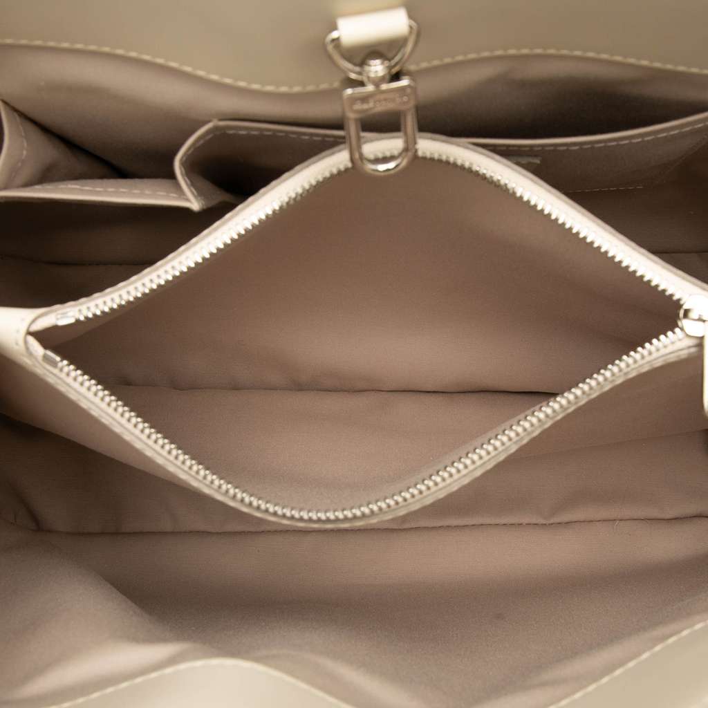 Louis Vuitton Epi Passy GM - 4