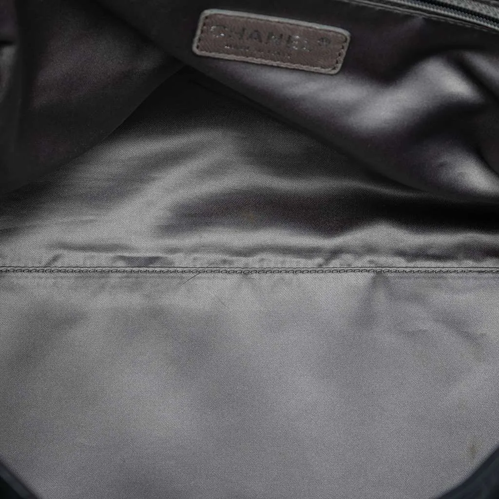Chanel Calfskin Modern Chain Rhodoid East West Tote Black Leather Good - Model View