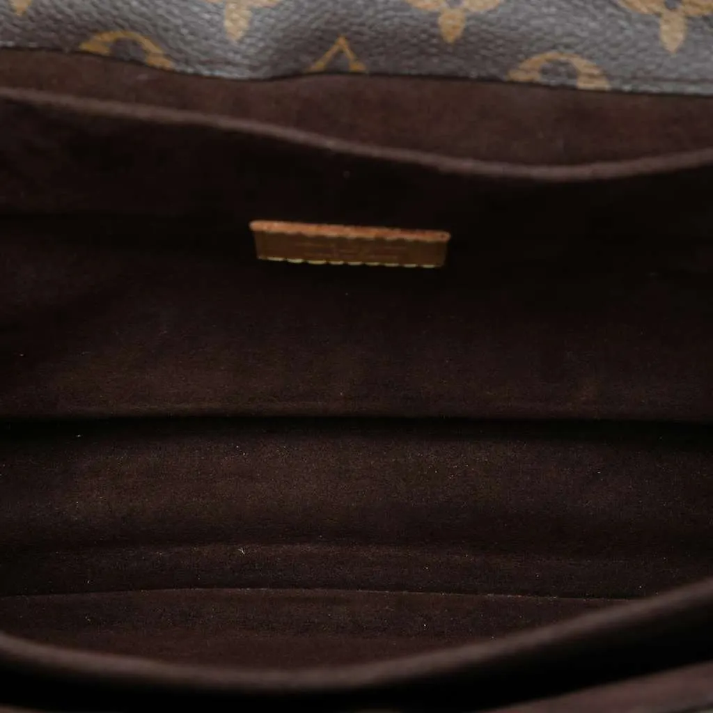 Louis Vuitton Monogram Pochette Metis Brown Very good - Model View