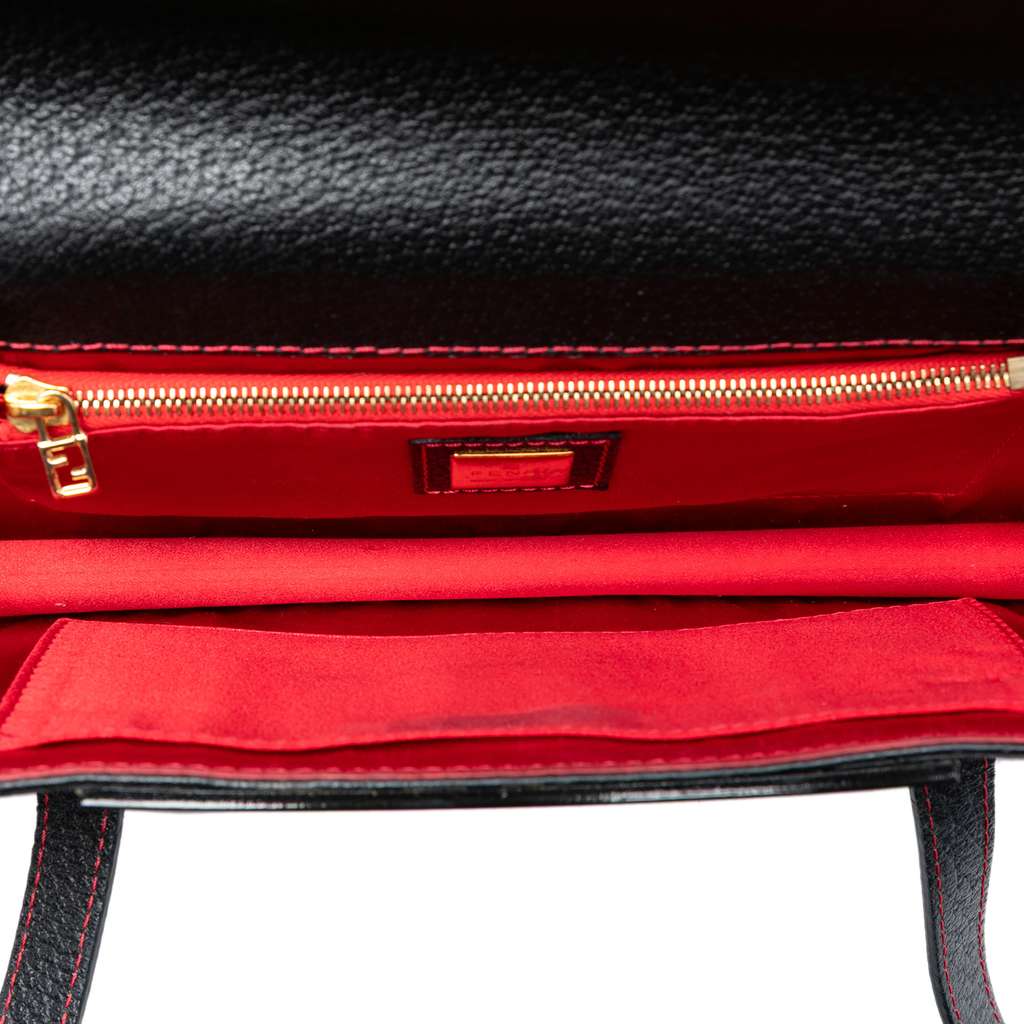 Fendi Pigskin Plexiglass Geometric Shoulder Bag - 4