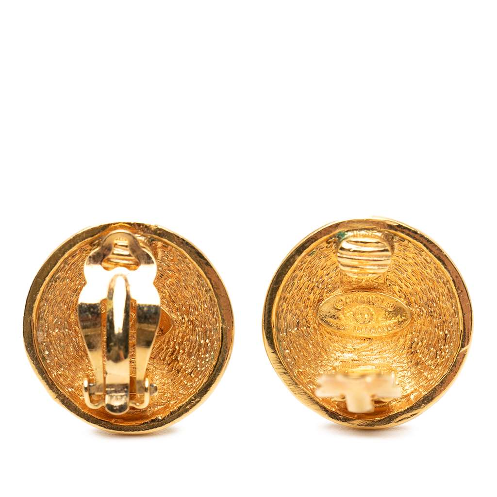 Chanel CC Gold Plated Quilted Round Clip on Earrings - 3
