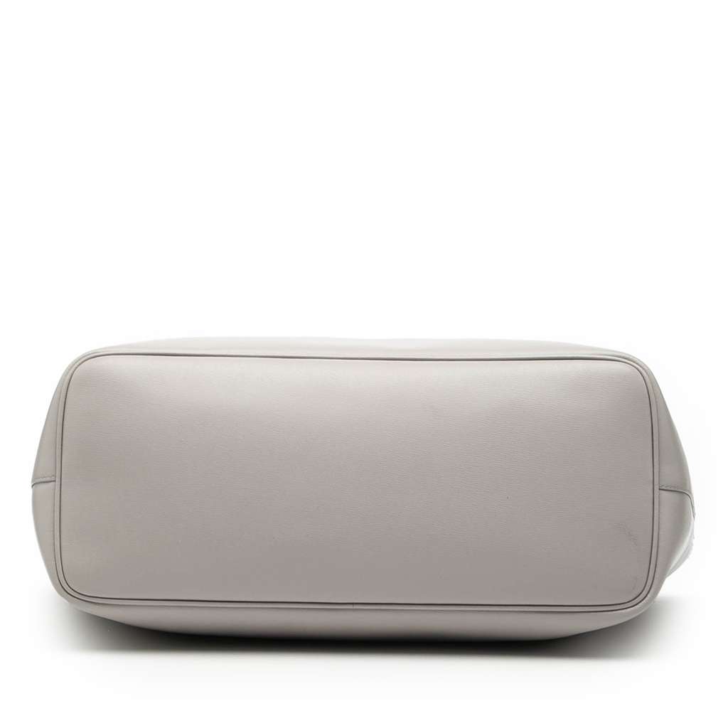 Salvatore Ferragamo Leather Gancio Tote - 3