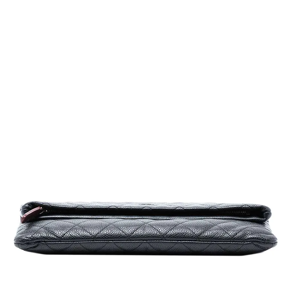 Chanel Quilted Caviar CC Beauty Foldover Clutch Black Leather Very good - Inside View