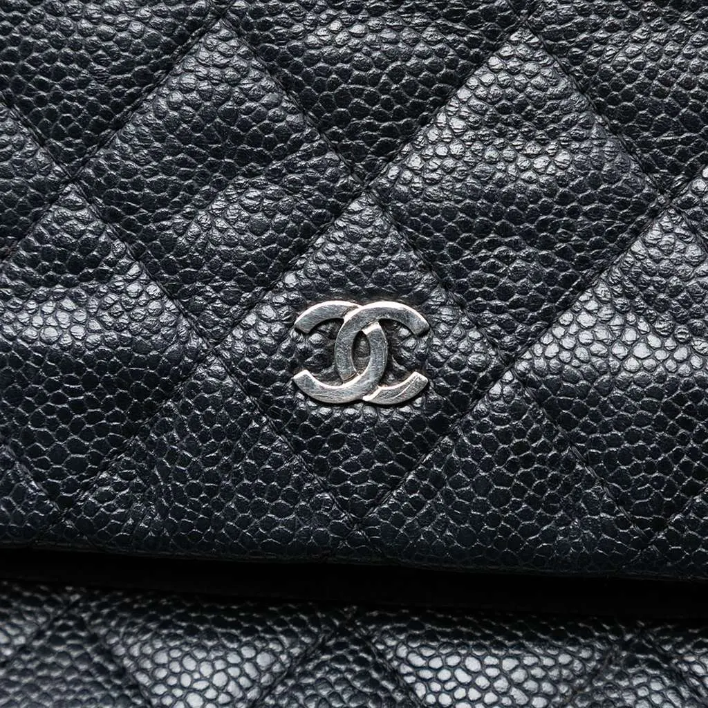 Chanel Quilted Caviar CC Beauty Foldover Clutch Black Leather Very good - Box View