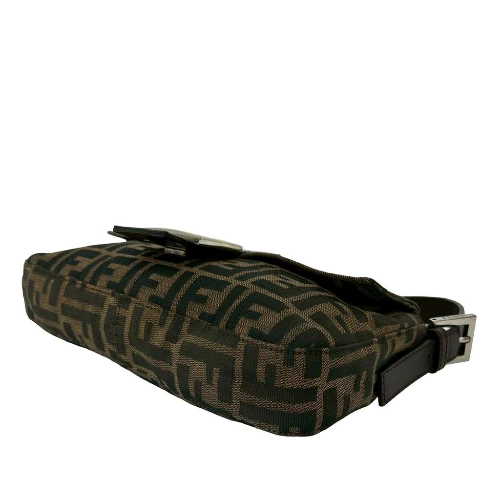 Fendi Zucca Canvas Baguette - 4