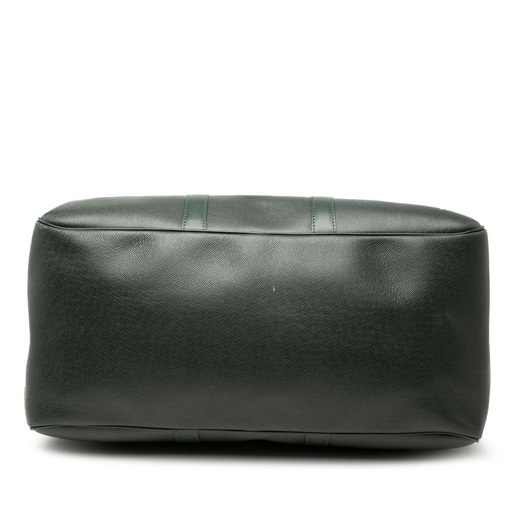 Louis Vuitton Taiga Kendall PM - 3