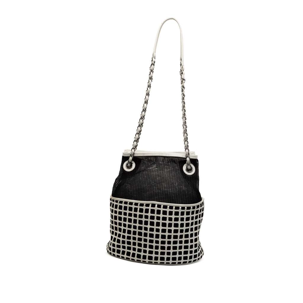 Chanel CC Mesh and Calfskin Bucket Bag - 2