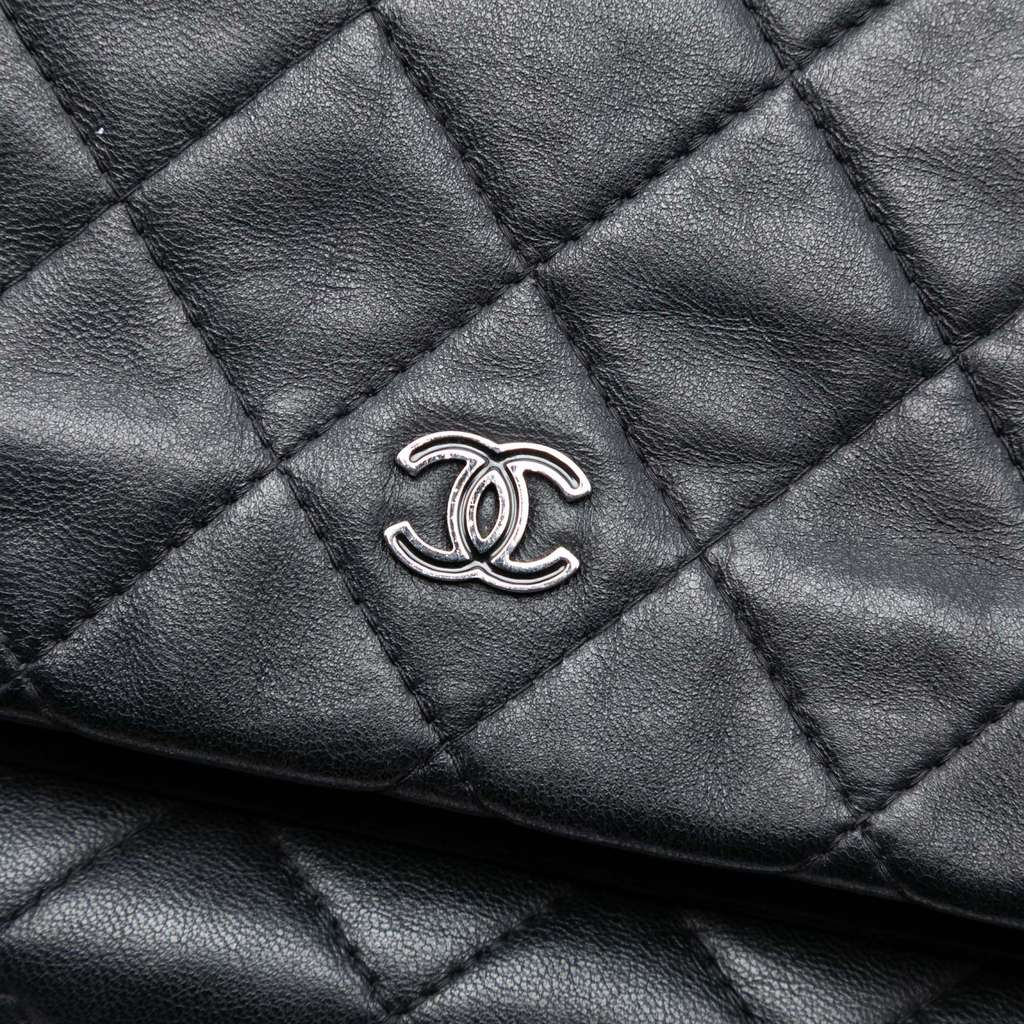 Chanel Quilted Lambskin CC Beauty Foldover Clutch - 5
