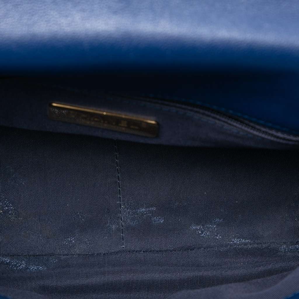 Chanel Medium Lambskin 19 Flap - 4