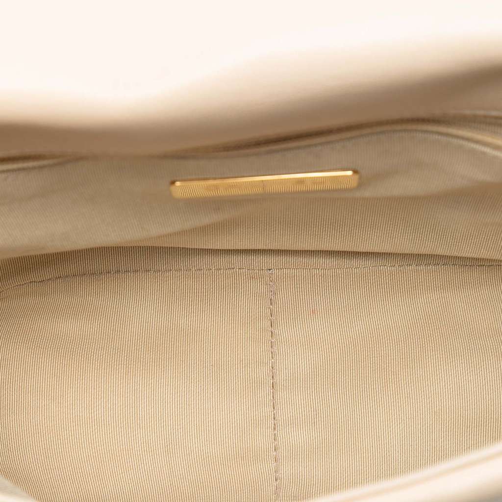 Chanel Medium Lambskin 19 Flap - 4