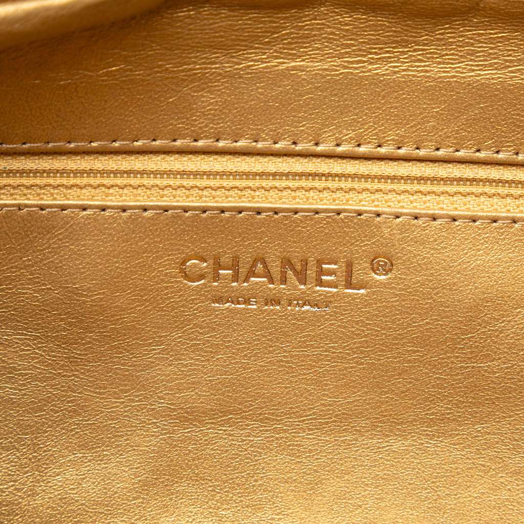 Chanel Metallic Patent Luxe Ligne Tote Bag - 5