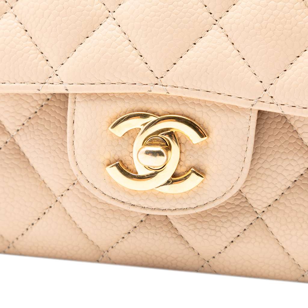 Chanel Medium Classic Caviar Double Flap - 5