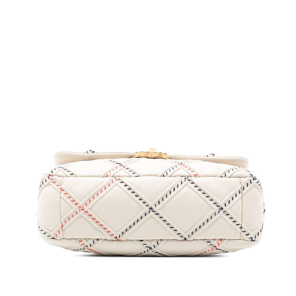 Chanel Medium Lambskin Stitched 19 Flap - 3