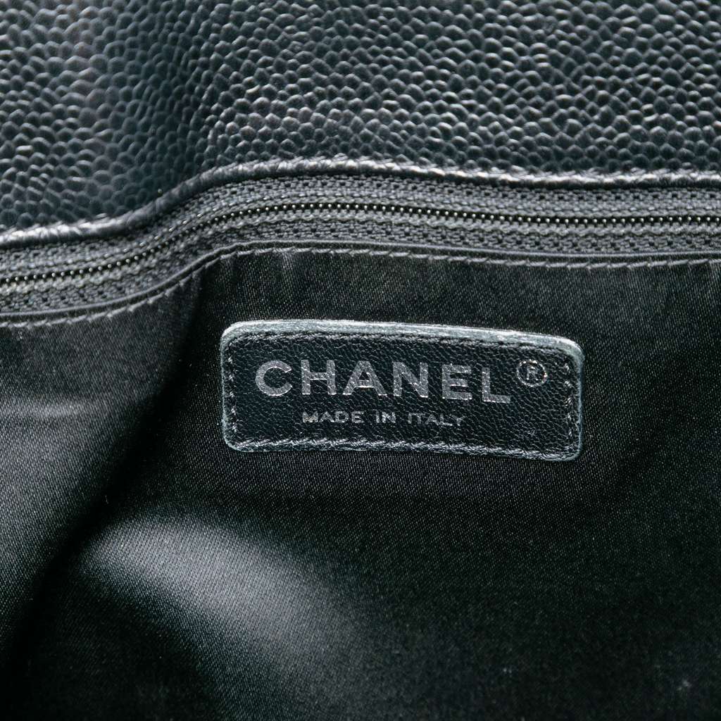 Chanel Caviar Grand Shopping Tote - 5