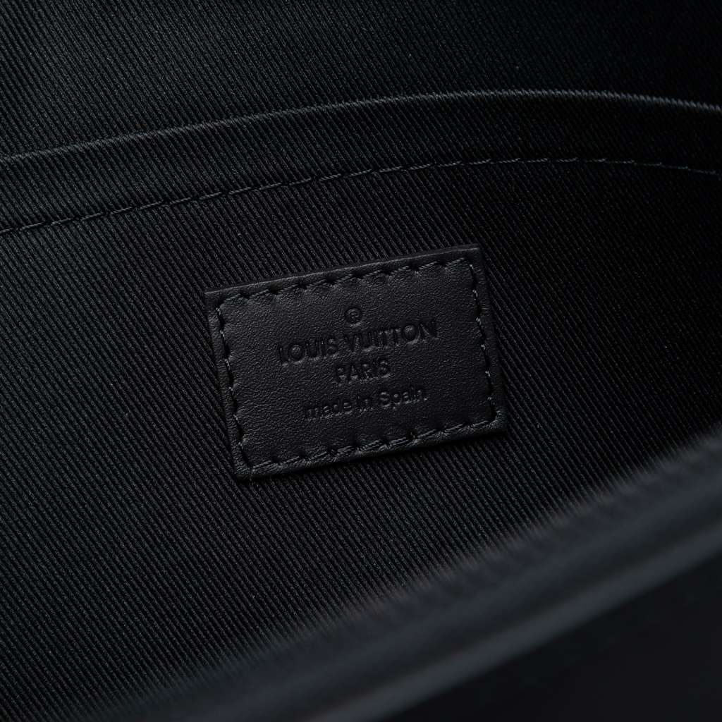 Louis Vuitton Monogram Shadow Discovery Pochette - 5