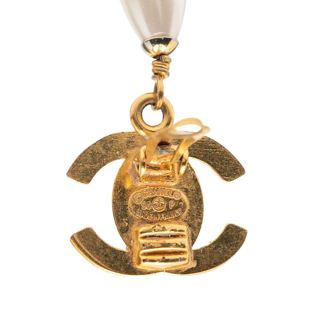 Chanel CC Gold Plated Turnlock Faux Pearl Drop Clip On Earrings - 3