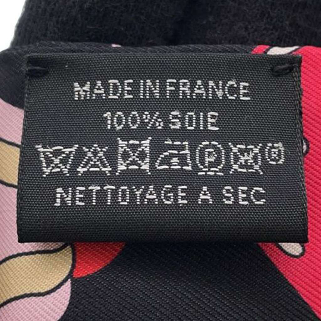 Hermès 20th Anniversary La Patisserie Francaise Charms Silk Twilly Scarf - 5