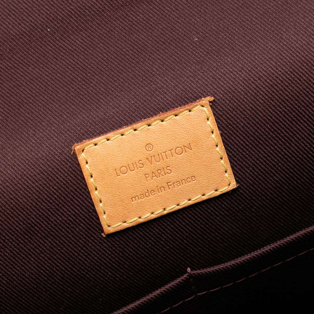 Louis Vuitton Monogram Cluny MM - 5