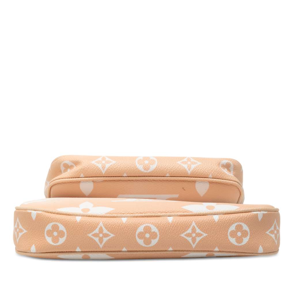 Louis Vuitton Monogram Giant By The Pool Multi Pochette Accessoires - 3