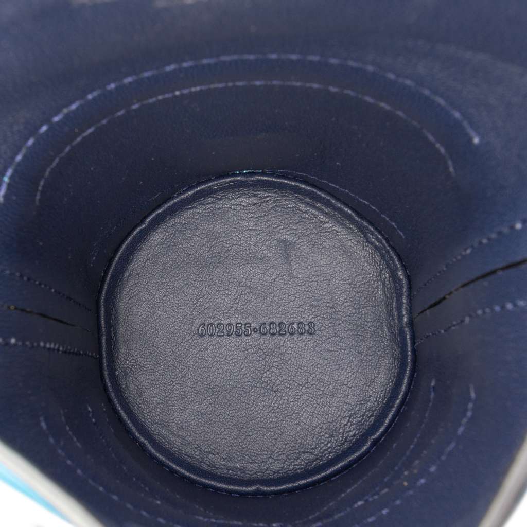 Alexander Mcqueen Calfskin The Curve Bucket Bag - 4