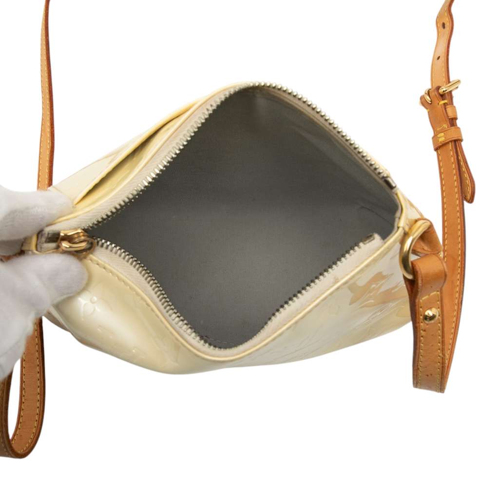 Louis Vuitton Monogram Vernis Minna Street - 4