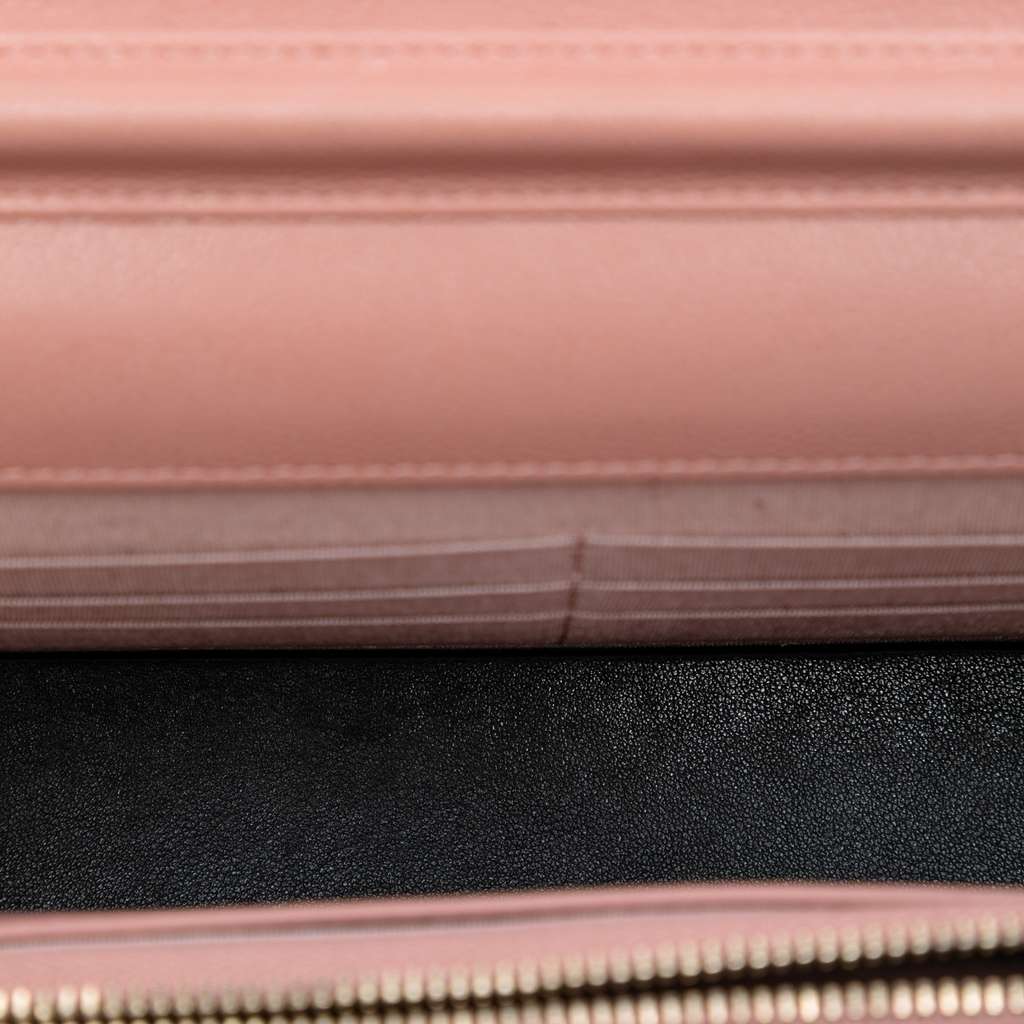 Chanel Quilted Caviar Golden Class Wallet On Chain - 4