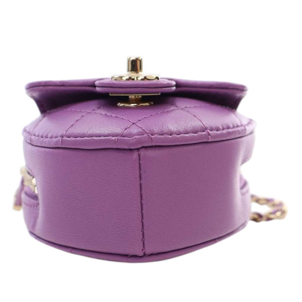 Chanel Lambskin CC in Love Heart Necklace Bag - 5