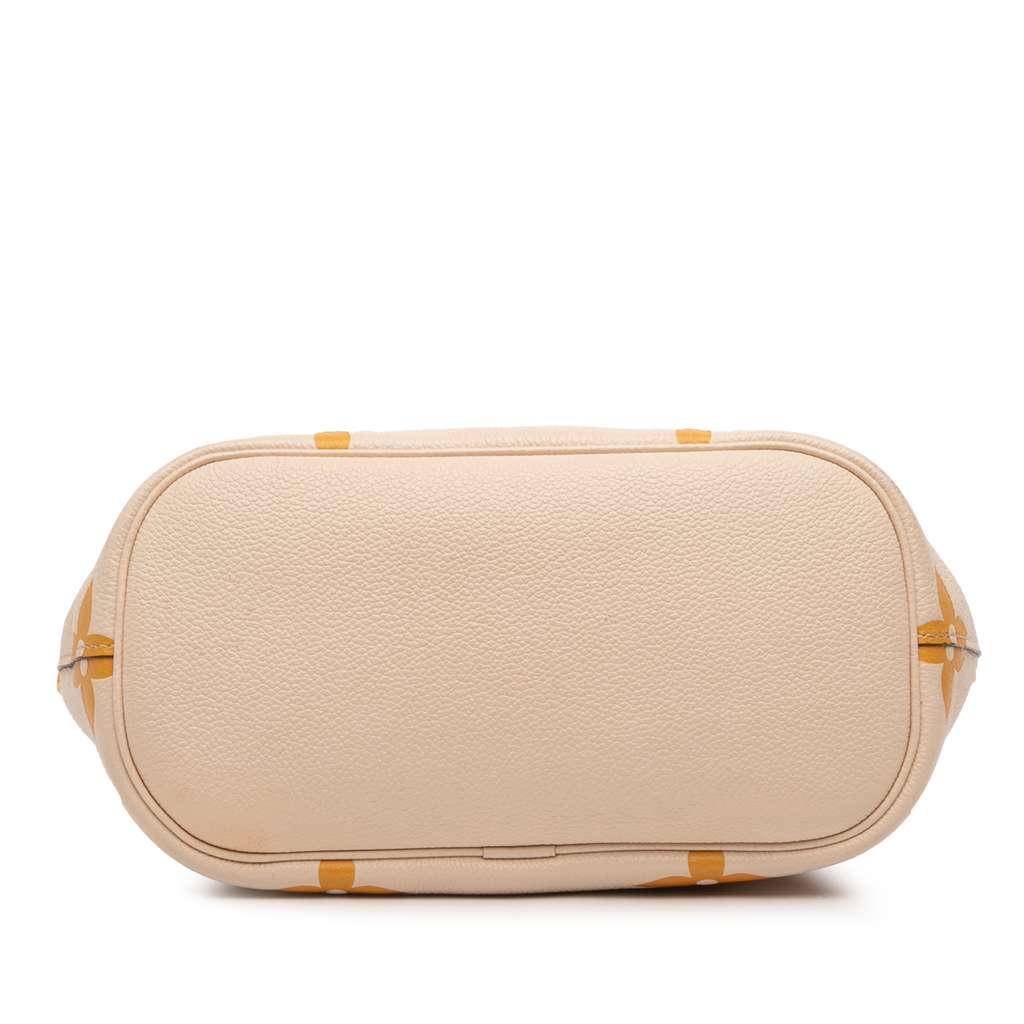 Louis Vuitton Monogram Giant Empreinte By The Pool Marshmallow PM - 3