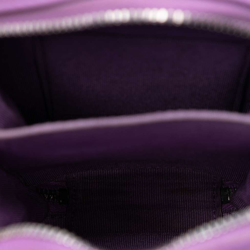 Chanel CC Quilted Lambskin Zip Phone Case - 4