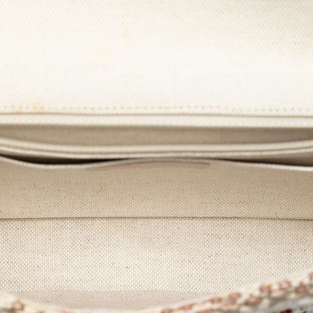 Chanel Medium Classic Tweed and Raffia Single Flap - 4