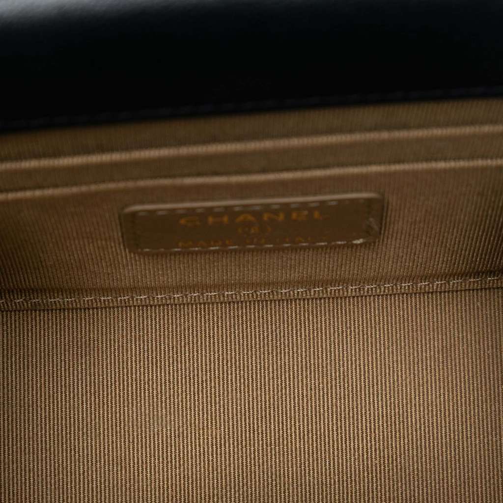 Chanel Mini Goatskin Chic Pearls Clutch On Chain - 4