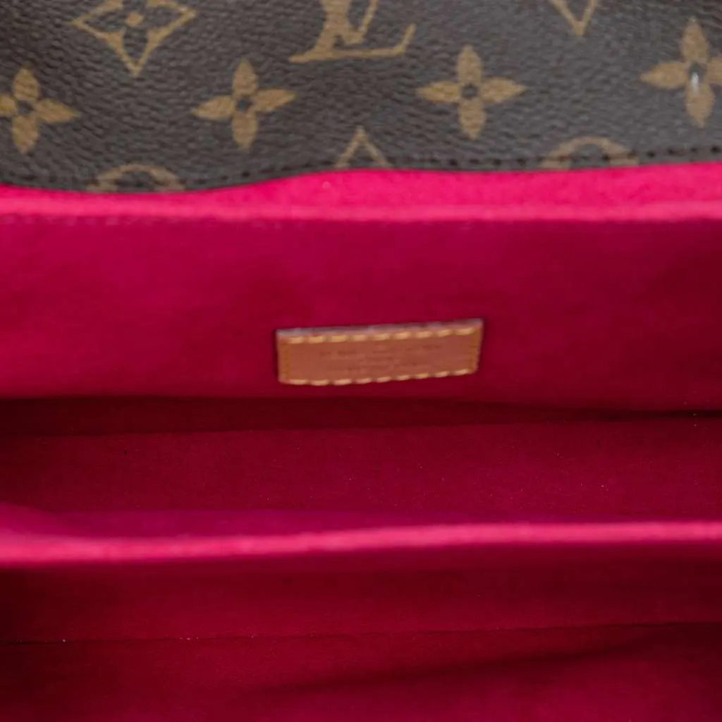 Louis Vuitton Monogram Love Lock Pochette Metis Brown Very good - Model View
