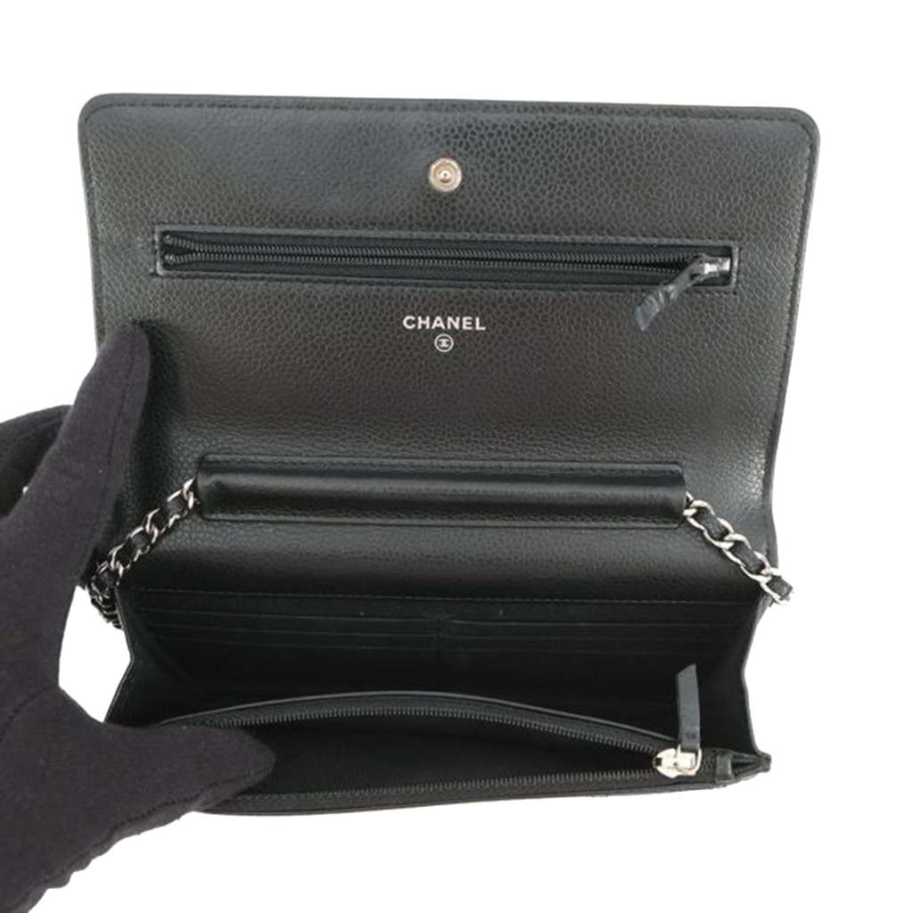 Chanel CC Quilted Caviar Wallet on Chain - 4