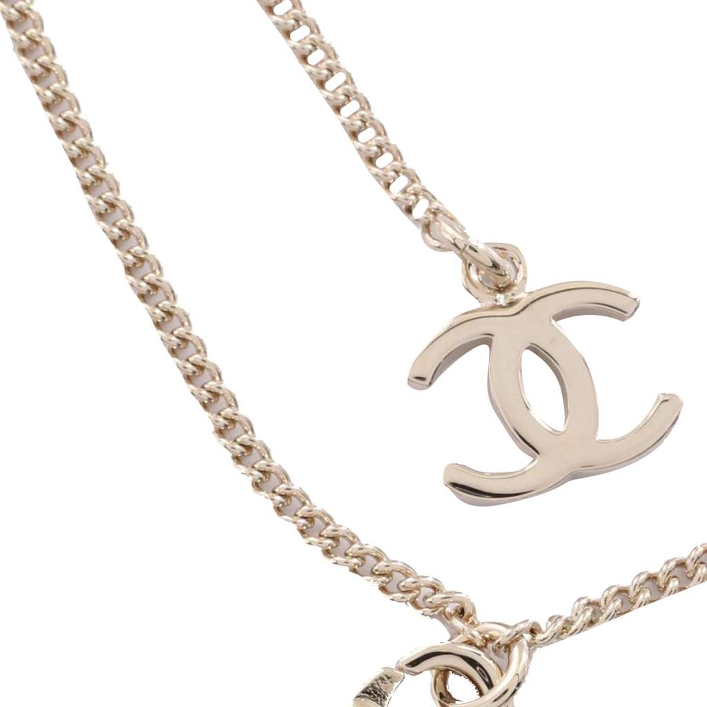 Chanel CC Gold Plated Faux Pearl and Rhinestone Deer Pendant Necklace - 4