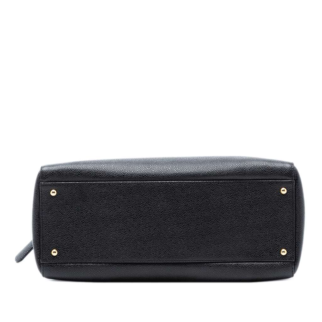 Chanel CC Caviar Shoulder Bag - 3