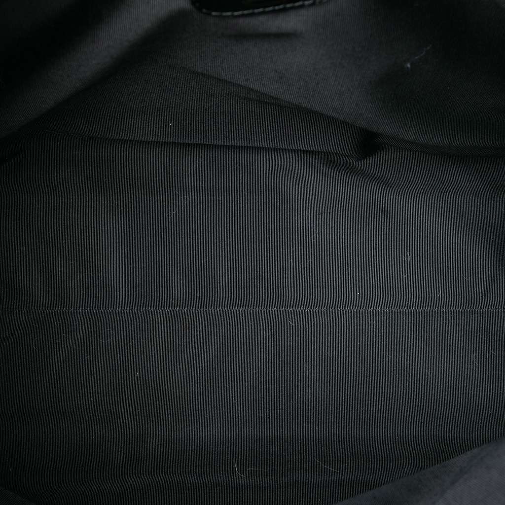 Chanel CC Caviar Shoulder Bag - 4