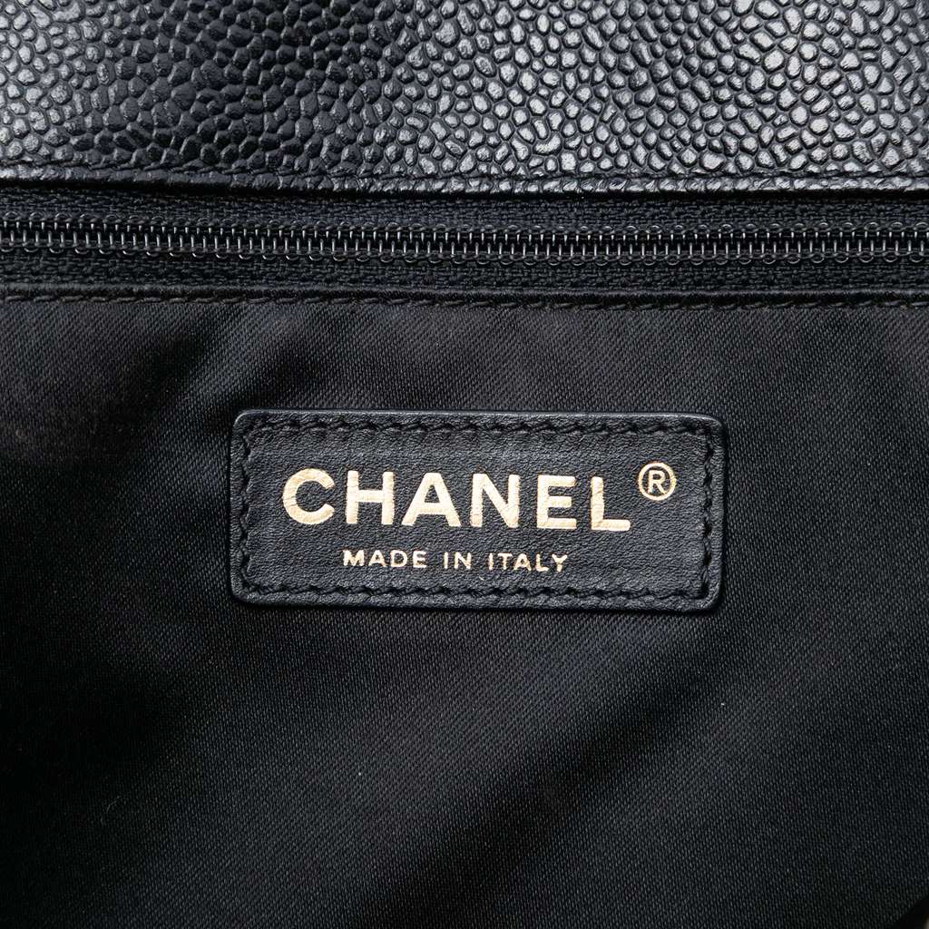 Chanel Caviar Grand Shopping Tote - 5