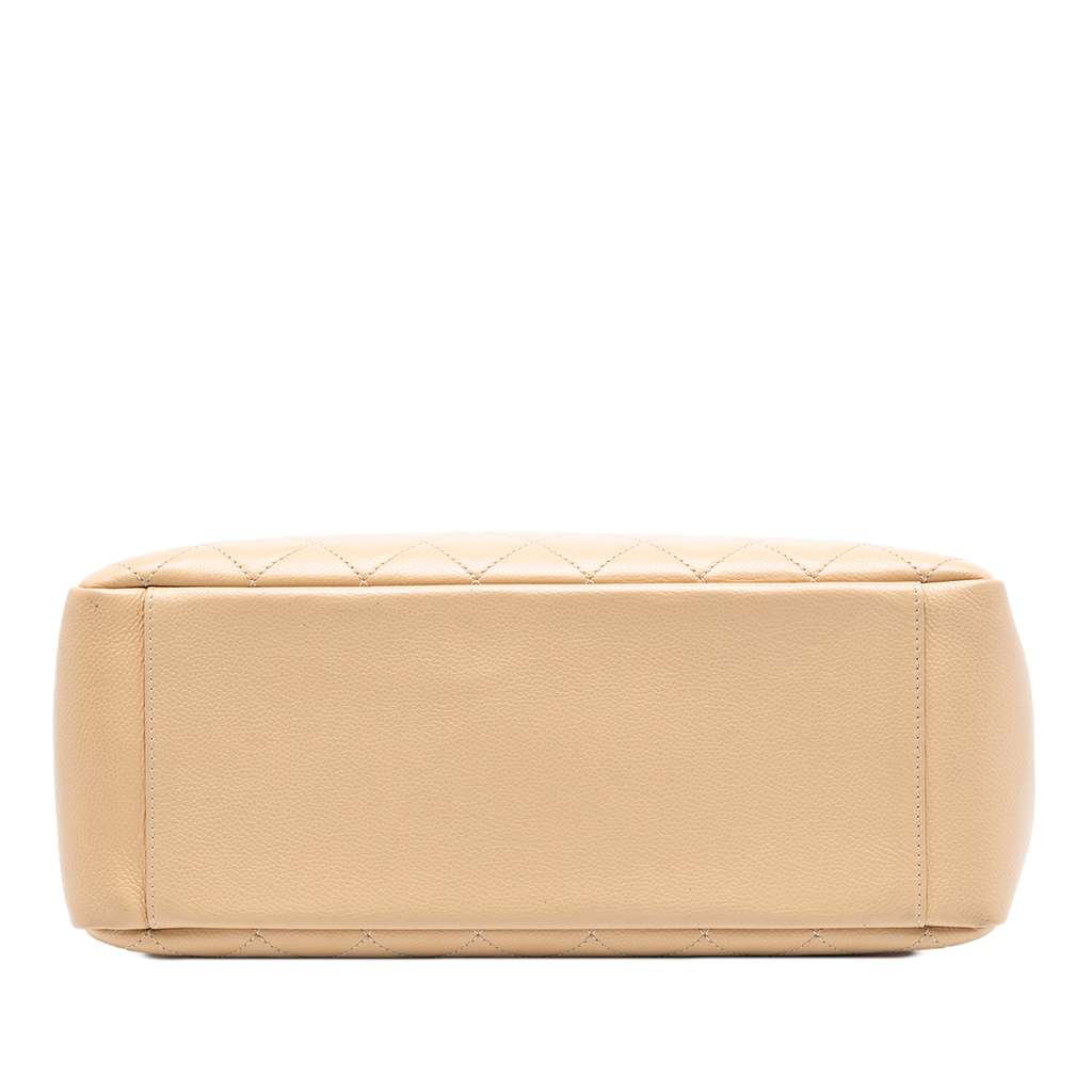 Chanel Caviar Grand Shopping Tote - 3