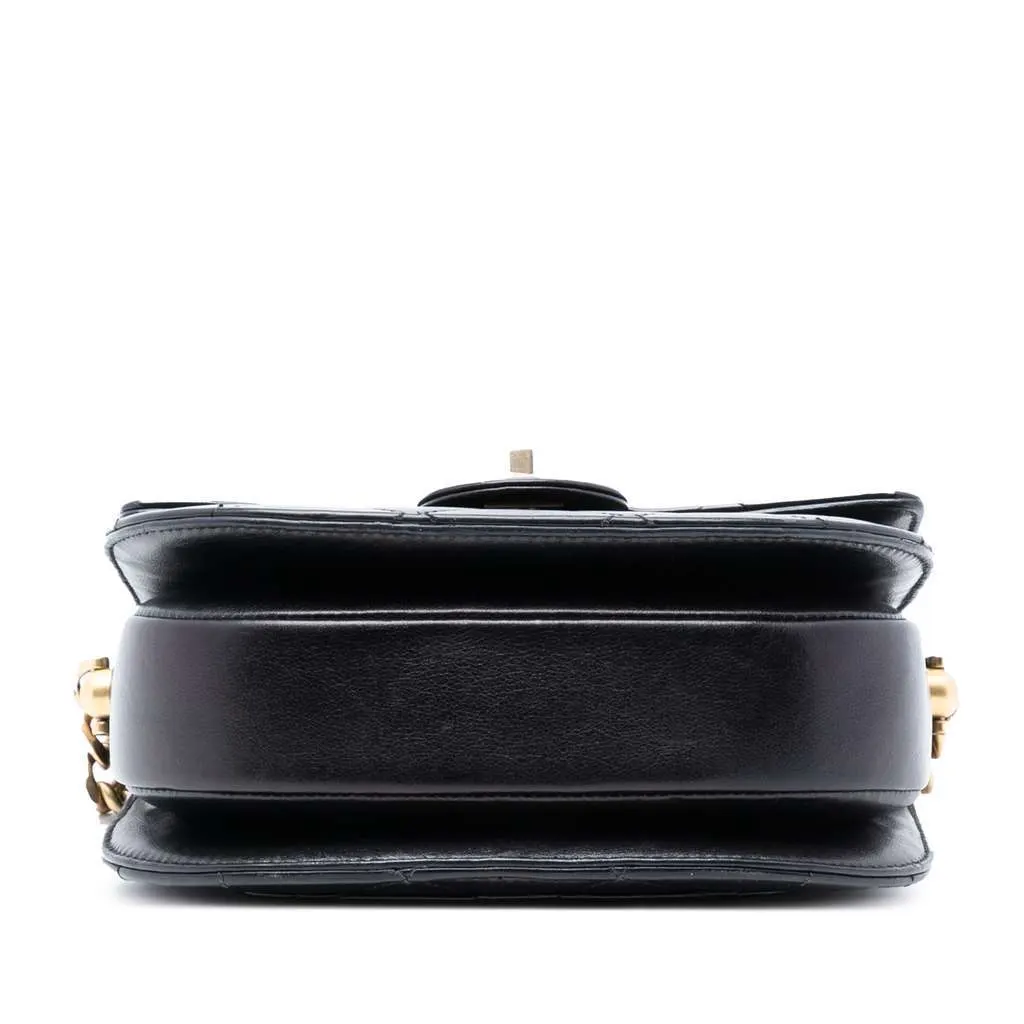 Chanel Mini CC Quilted Shiny Calfskin Round Moon Messenger Flap Black Leather Very good - Inside View