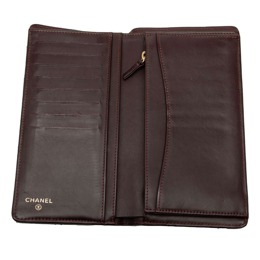 Chanel CC Quilted Caviar Yen Wallet - 4