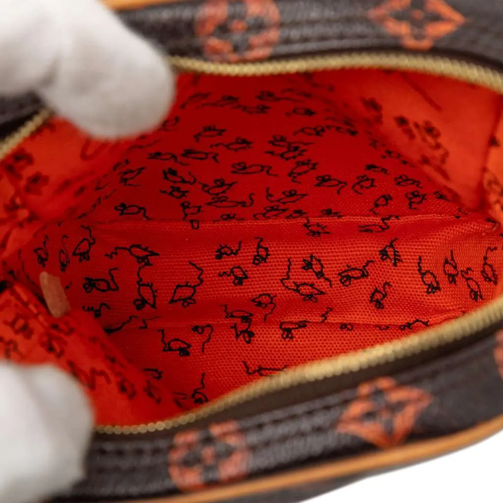 Louis Vuitton Grace Coddington Catogram Paname PM Brown Very good - Model View