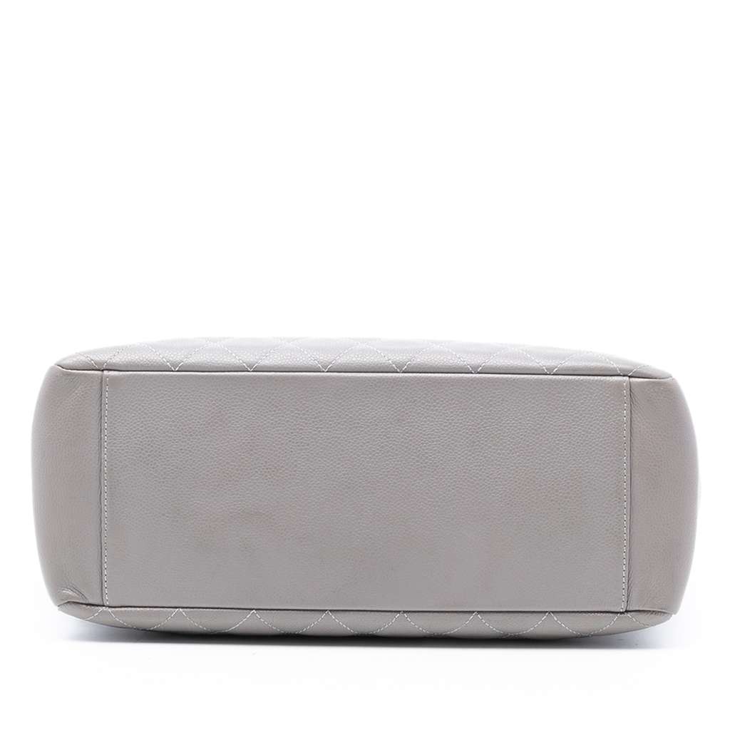 Chanel Caviar Grand Shopping Tote - 3