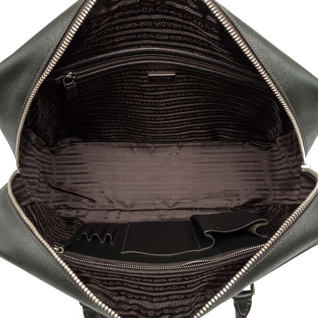 Prada Saffiano Business Bag Black Leather Good condition - Model View