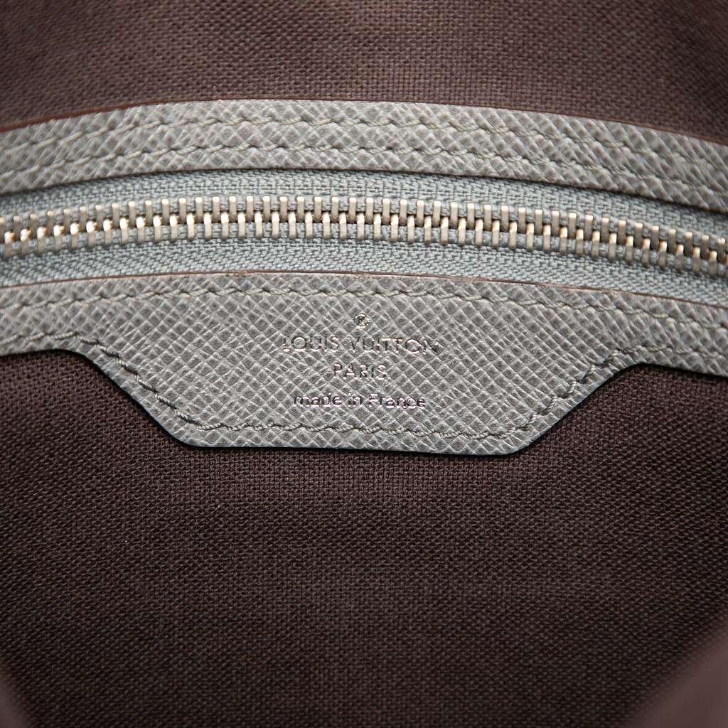 Louis Vuitton Taiga Roman MM - 5