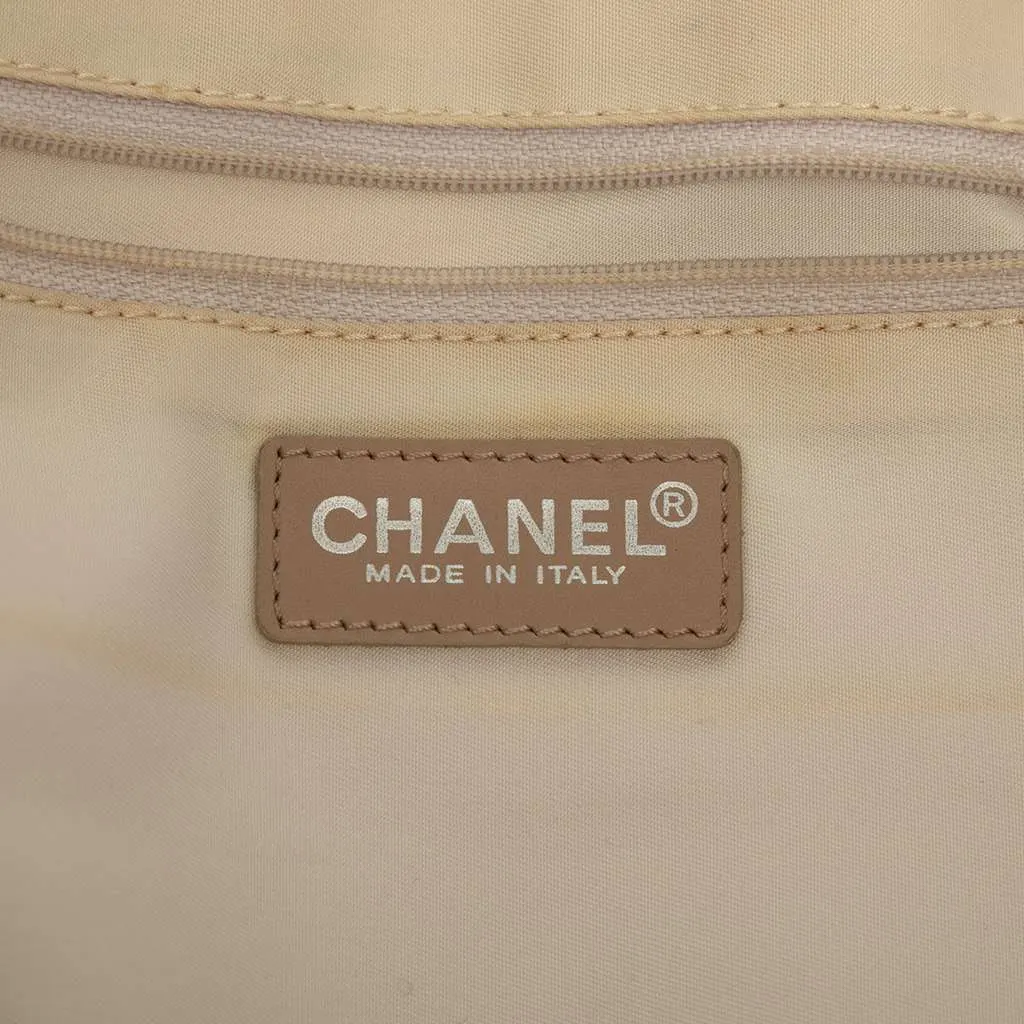 Chanel New Travel Line Nylon Tote Brown Very good - Box View