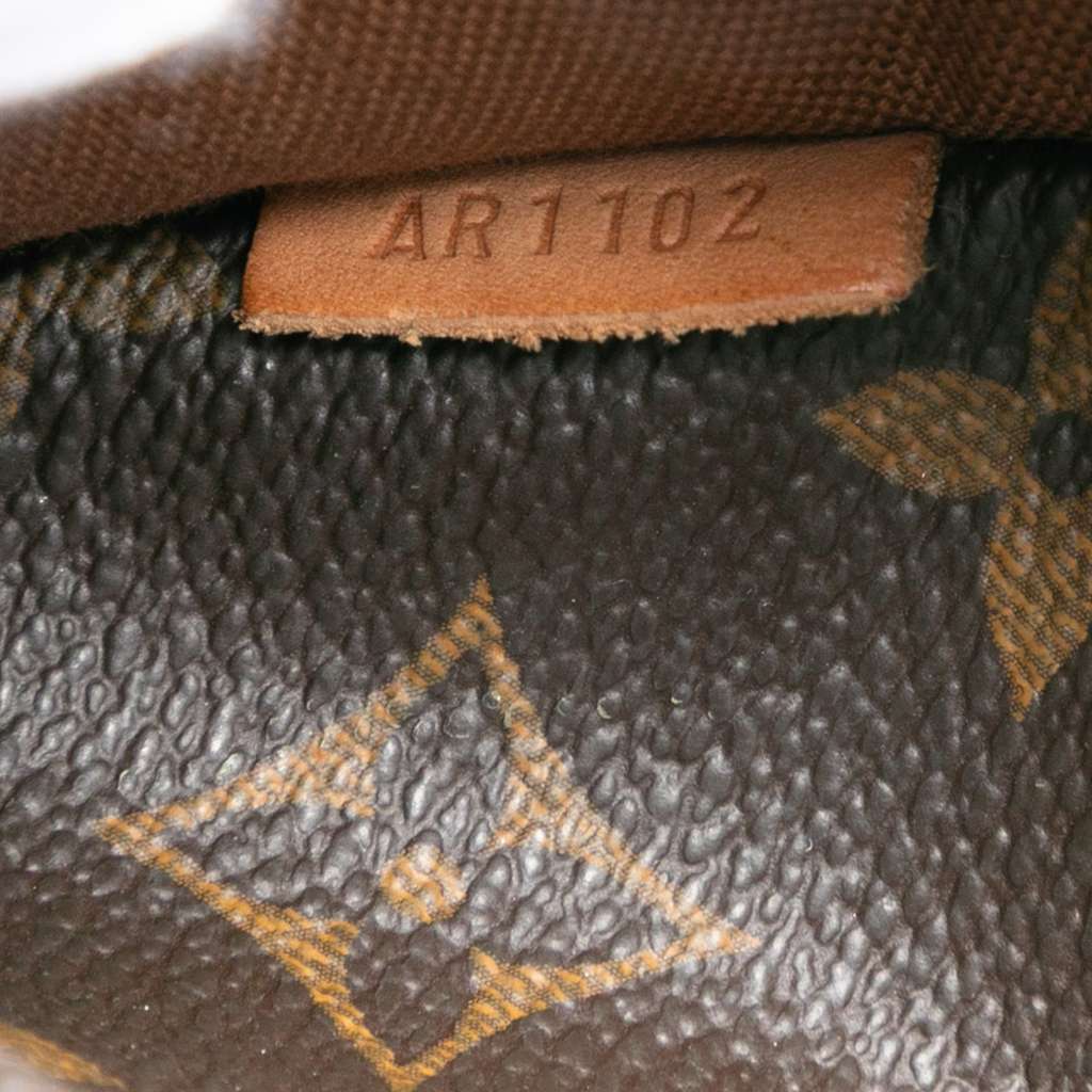 Louis Vuitton Monogram Totally MM - 5