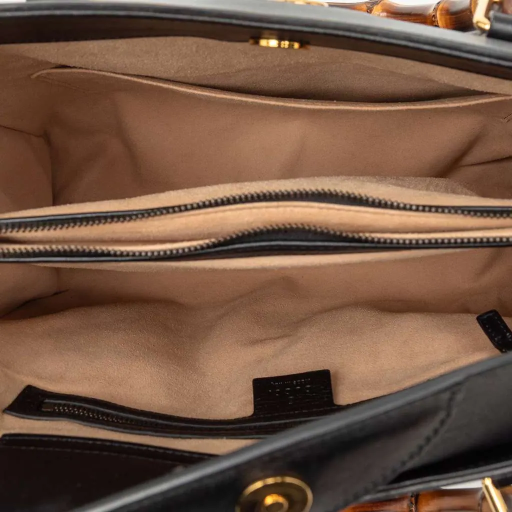 Gucci Medium Bamboo Calfskin Diana Tote Black Leather Very good - Model View