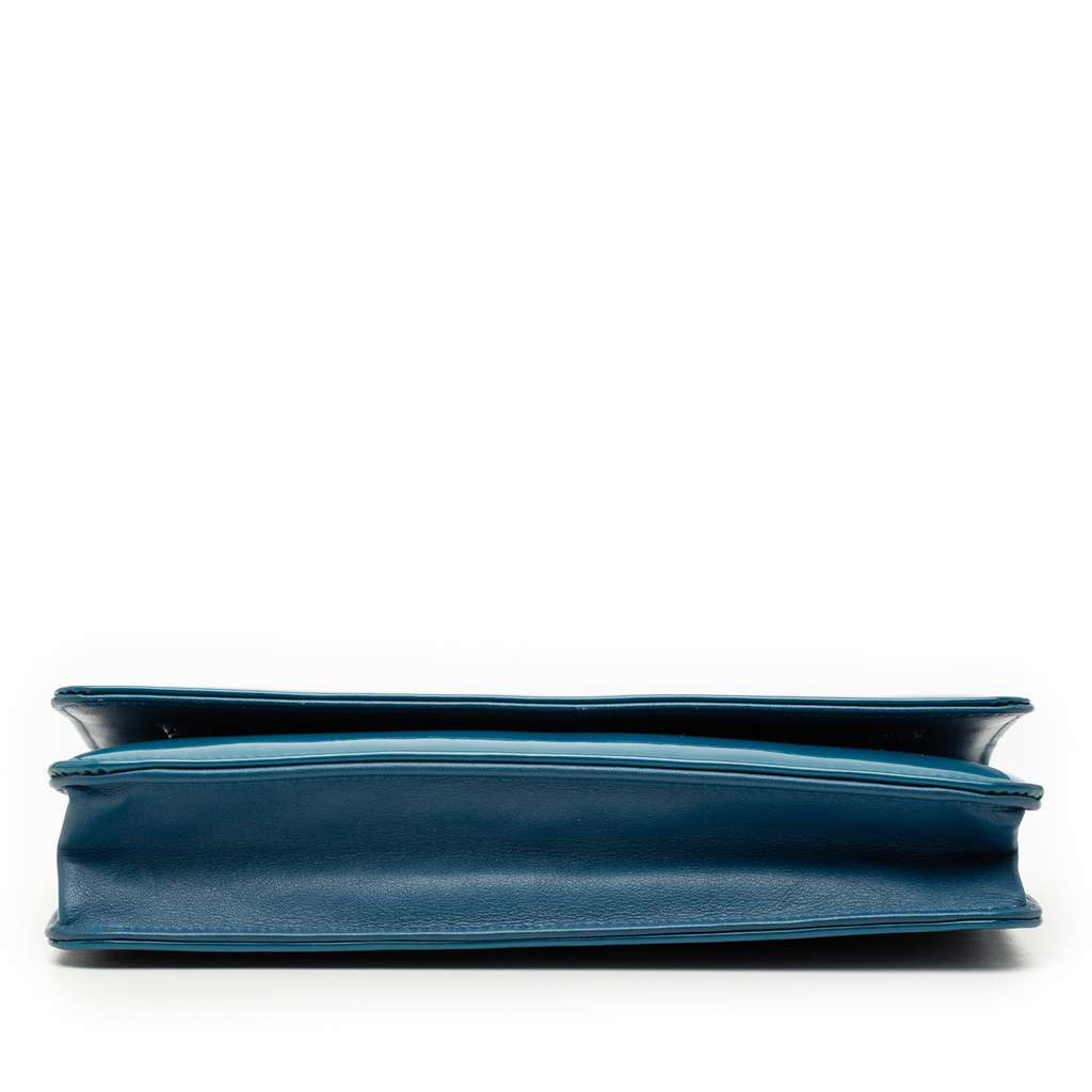 Chanel CC Patent Wallet On Chain - 3