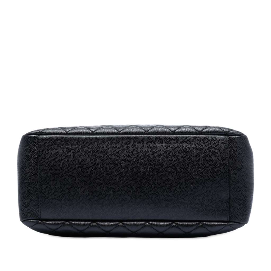 Chanel Caviar Grand Shopping Tote - 3