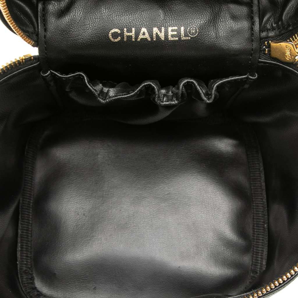 Chanel CC Caviar Vanity Case - 4